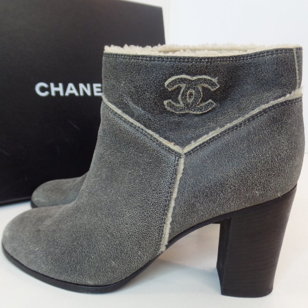 Classy Chanel Ankle Leather Booties/Shooties Shearling Lined Made in Italy 39.5 - Picture 7 of 15